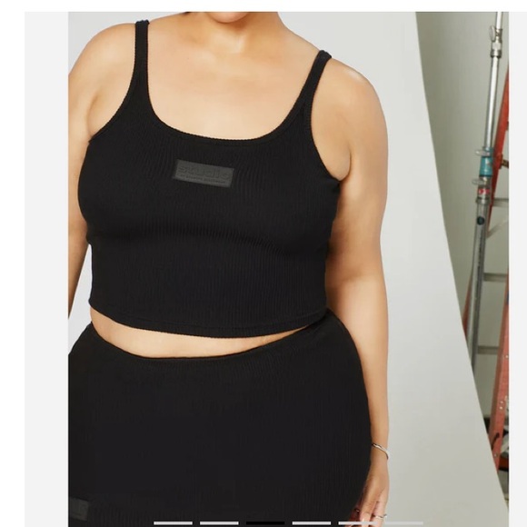 Studio by Brandon Blackwood LOGO crop top TANK TOP - Picture 3 of 6